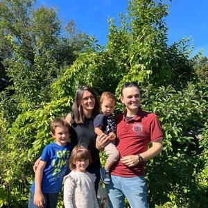 Meet your Posher, Valentina